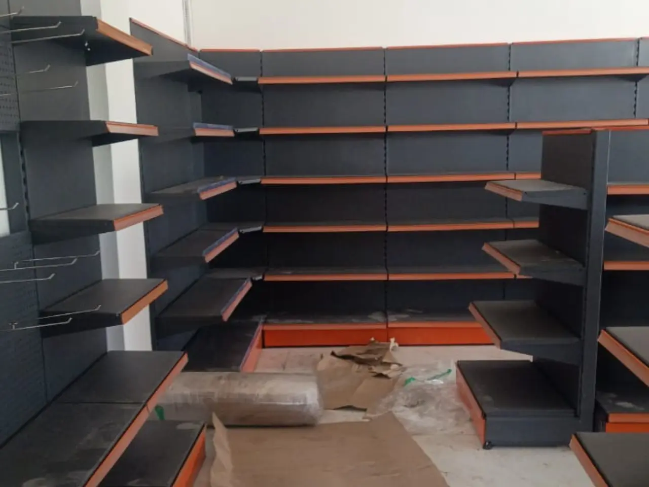 638965752_Four-Storey Supermarket Racks Installation Jaipur2.webp